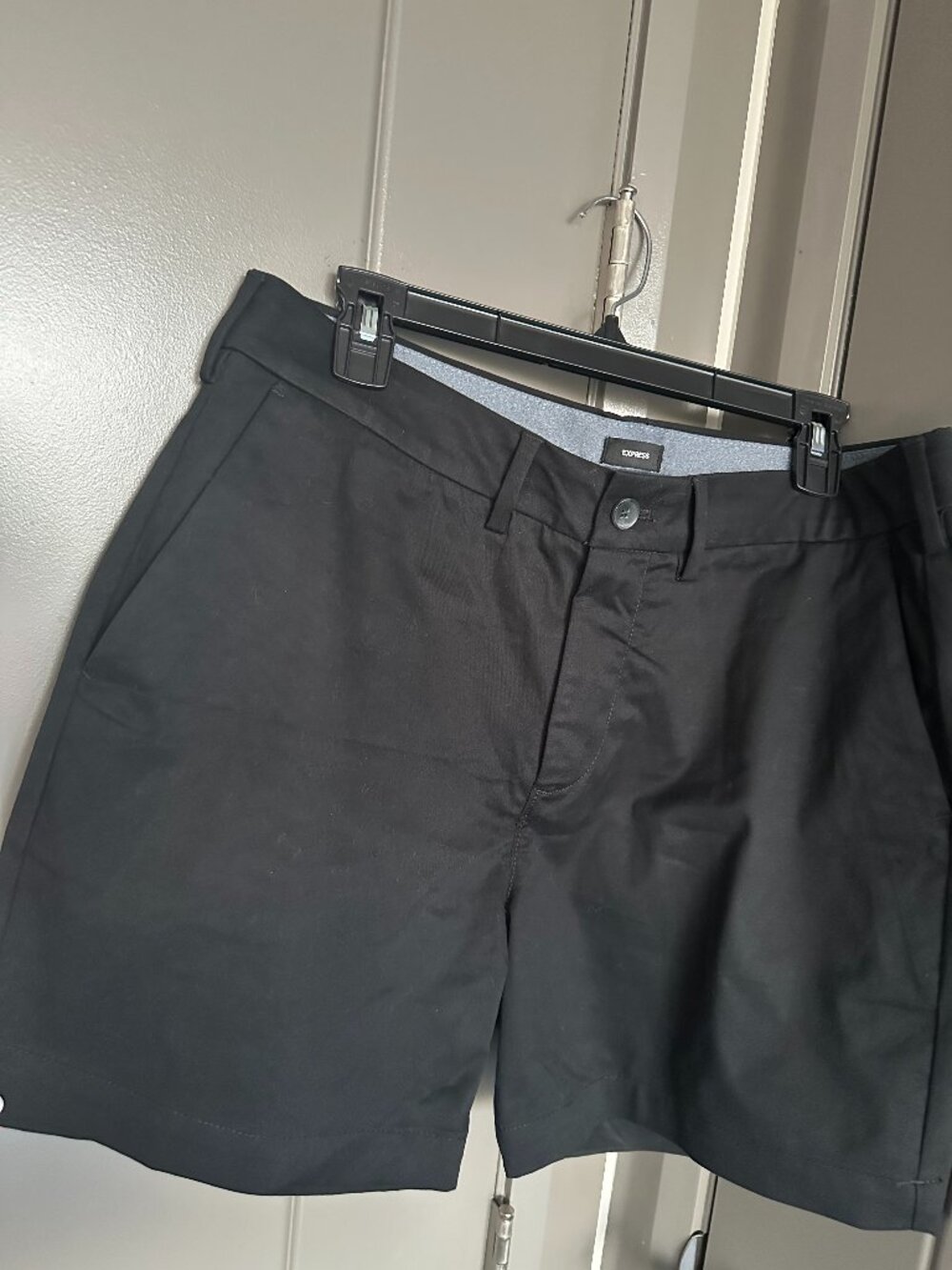 Express Men's Classic Black 6 Inch Shorts Size 32 Waist